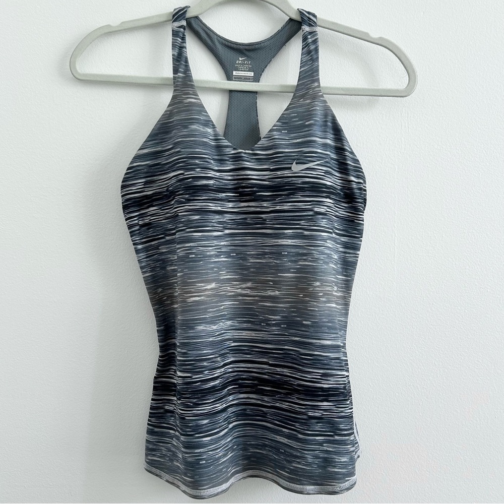 4/$25 Nike Womens Advantage Printed Tank in Black and Grey size Small Activewear